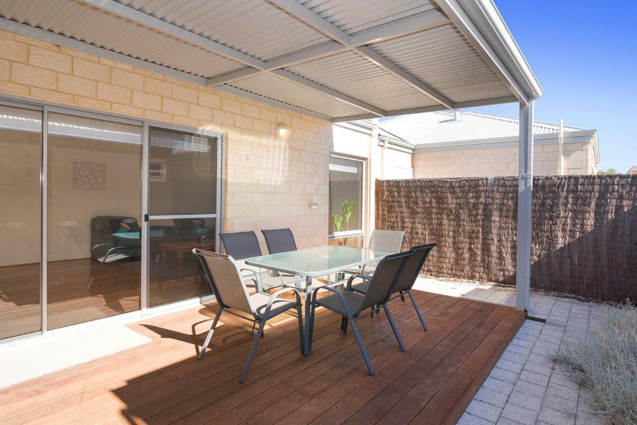 Holiday home Gale House *
