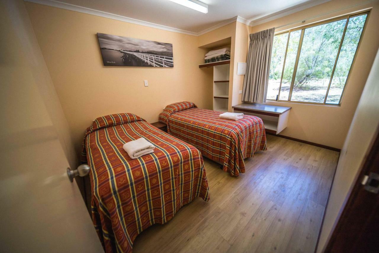 Siesta Park Absolute Beachfront 3* Busselton