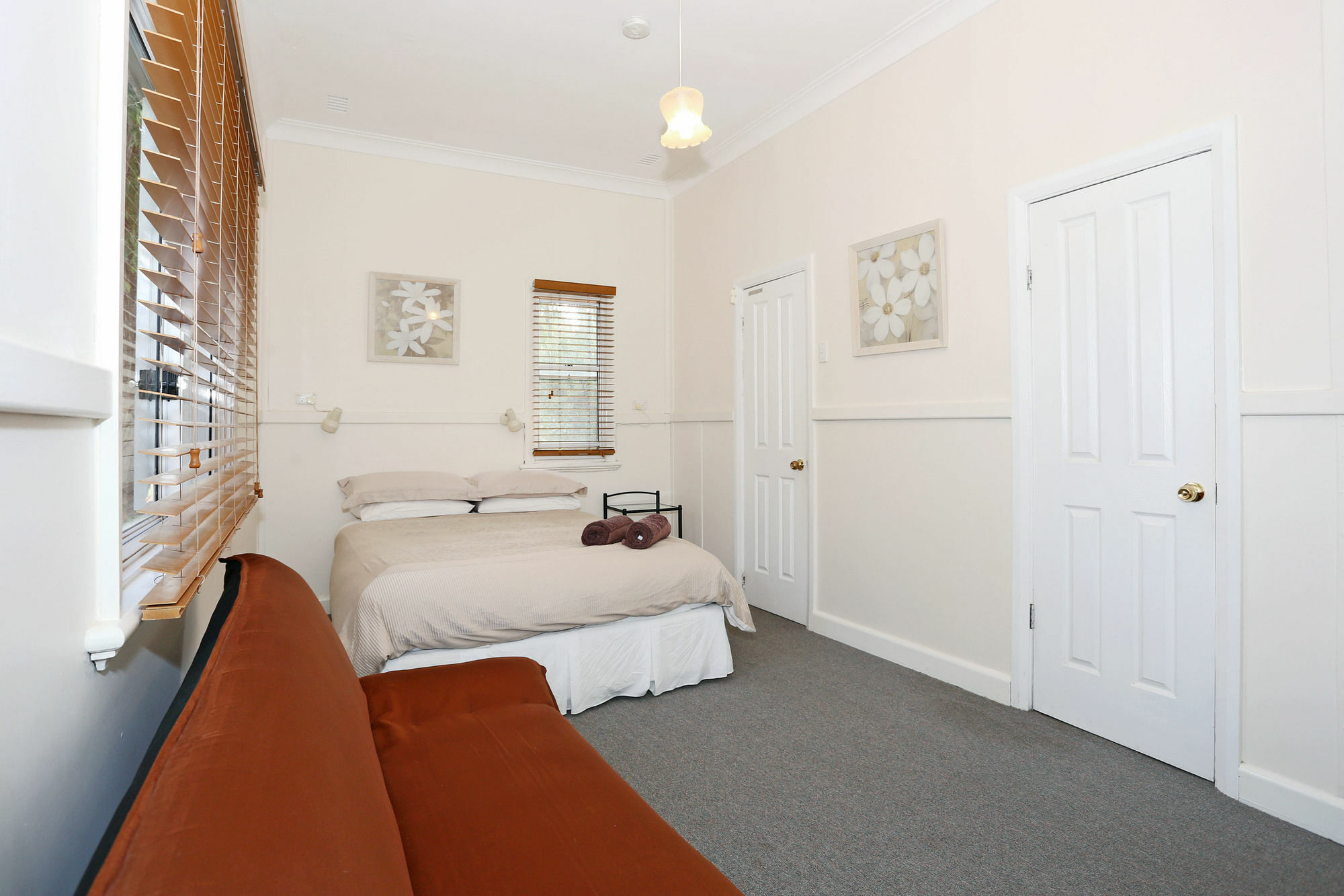 Guest house Busselton Guest House 4*