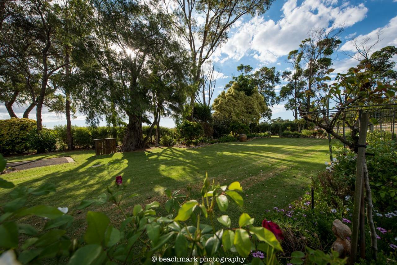 Fairlawn Estate Country house