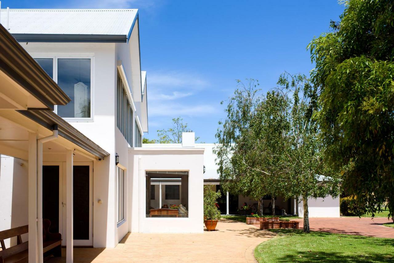 Fairlawn Estate
