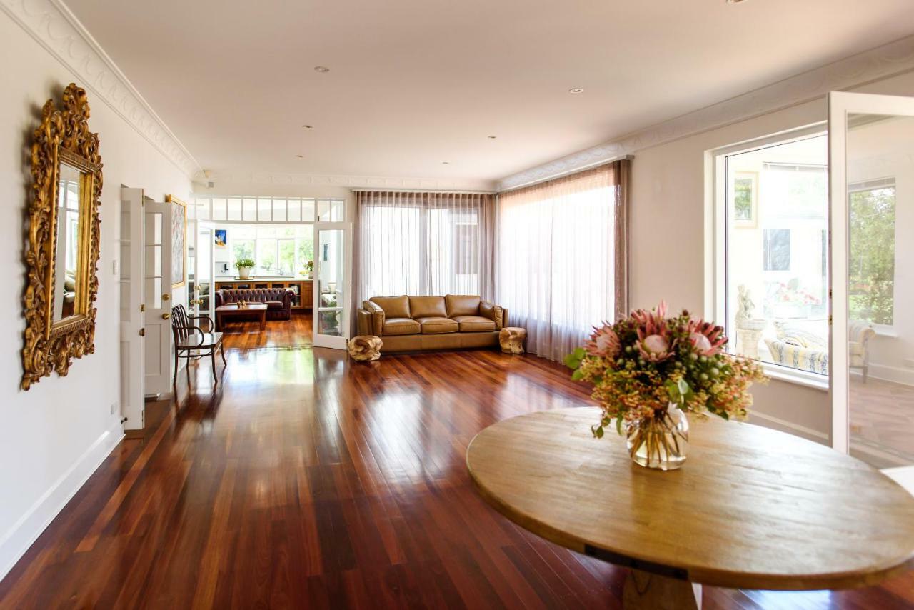 Fairlawn Estate *