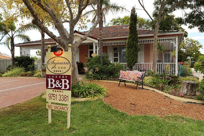 Sojourn On Gale Bed & Breakfast 4*