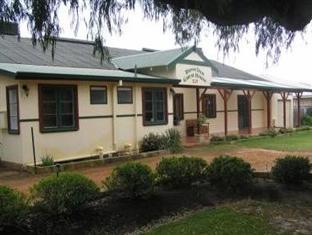 Guest house Busselton Guest House 4*