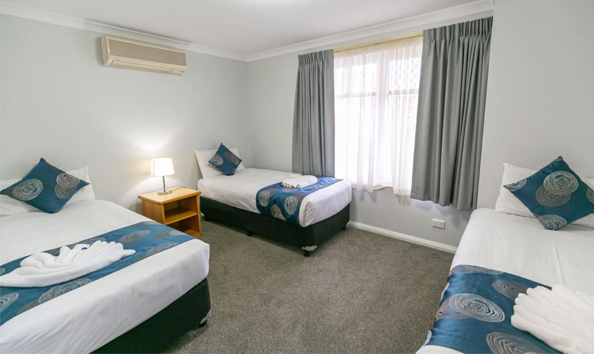 Hotel Esplanade 3*