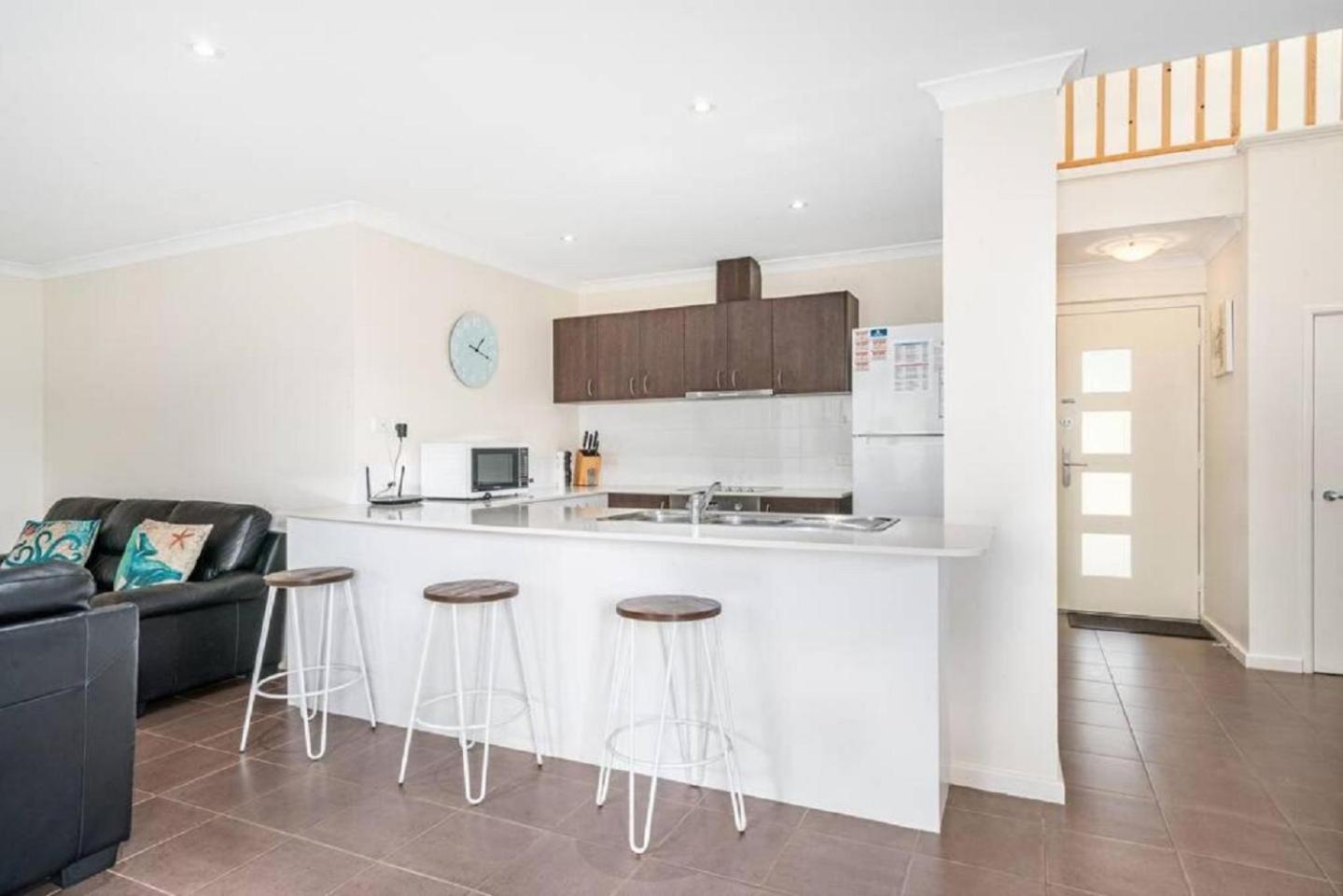 Maggies Beach House - Unit 56 At Cape View *