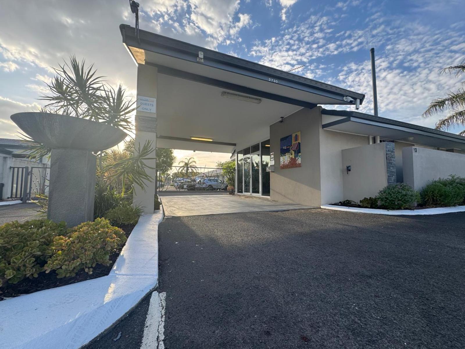 Gale Street & Motel
