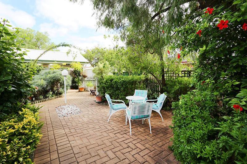 Jacaranda Guest house Busselton