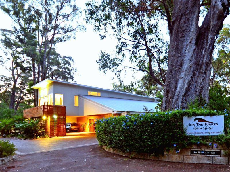 Inn The Tuarts Guest Lodge Busselton Accommodation - Adults Only 4* Busselton