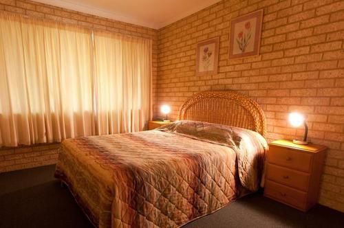 And Glamping Village 4* Busselton