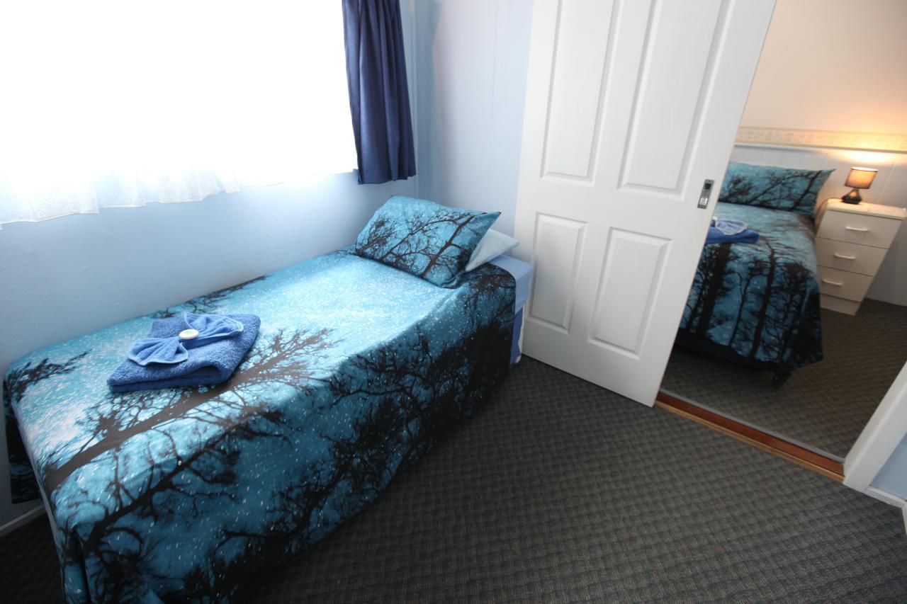 Jacaranda Guest house 4*