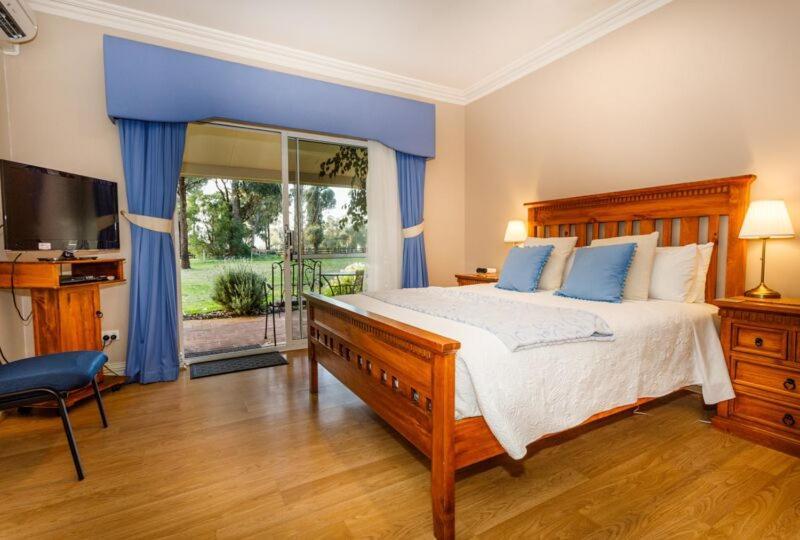 Inn The Tuarts Guest Lodge Busselton Accommodation - Adults Only