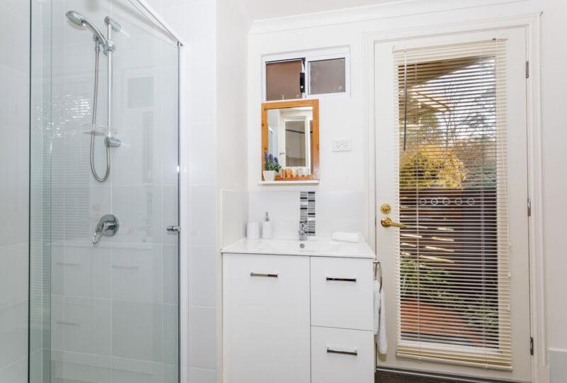 Inn The Tuarts Guest Lodge Busselton Accommodation - Adults Only