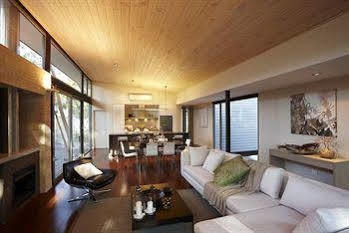 Aqua Aparthotel Busselton