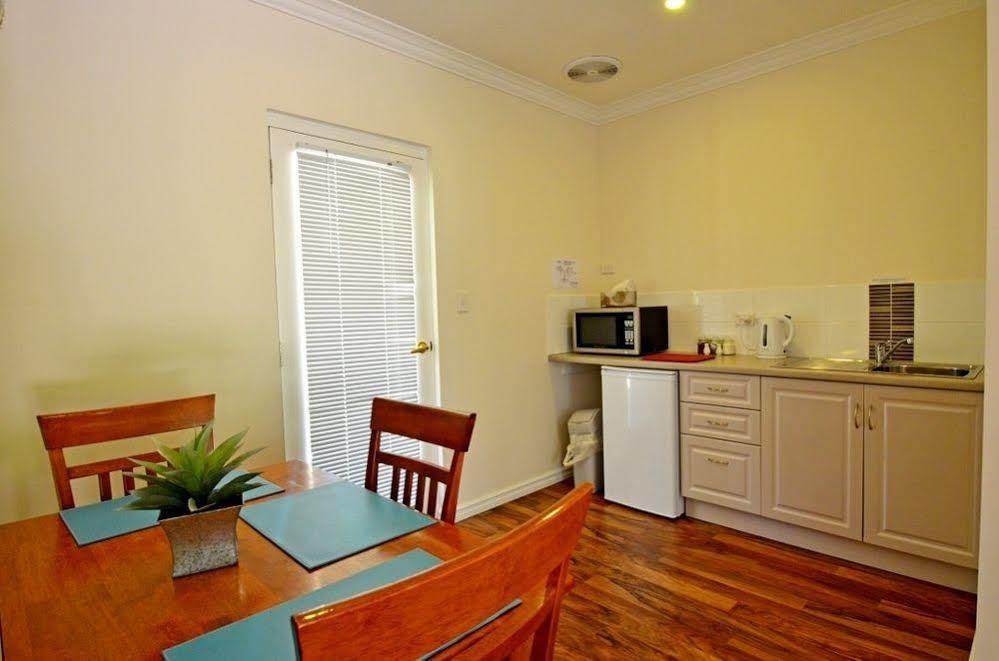 Inn The Tuarts Guest Lodge Busselton Accommodation - Adults Only Busselton